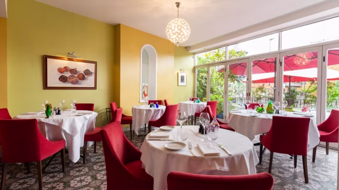 manuelsrestaurantandbar